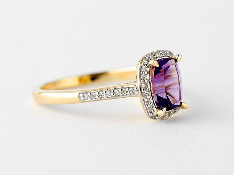 Diamant Und Amethyst Ring Gold 10K, Smaragd Cut Solitär Ring, Damen Ringe von DjaziaJewelry