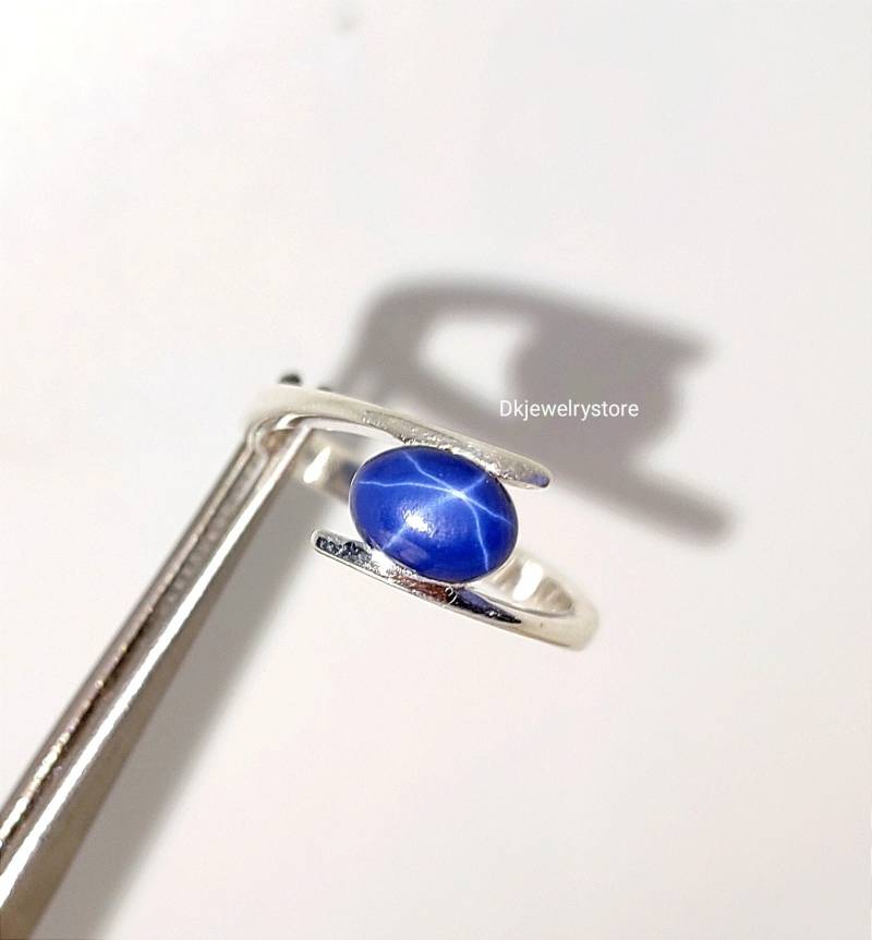 Star Ring Blau Saphir, Stern Saphir Oval, 6 Strahlen Stern, 925 Sterling Silber, Geschenk Für Sie, Lindy von Dkjewelrystore