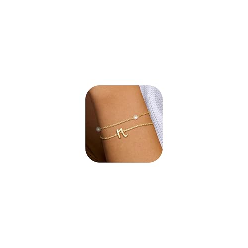 Dochais Armband Damen Buchstaben - 14K Gold Vergoldete Charm Armbänder mit Initialen, Wasserfestes Perlen Buchstaben Armkette Set für Frauen Mädchen, Goldene Bracelet Schmuck Geschenk von Dochais