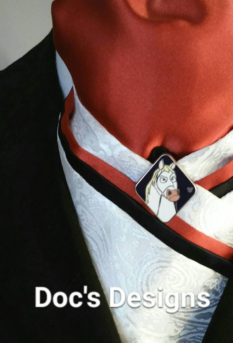 Doc Es Designs Gebrannte Orange, Weiße Paisley Und Schwarzen Dressur Plastron von DocsDesigns1