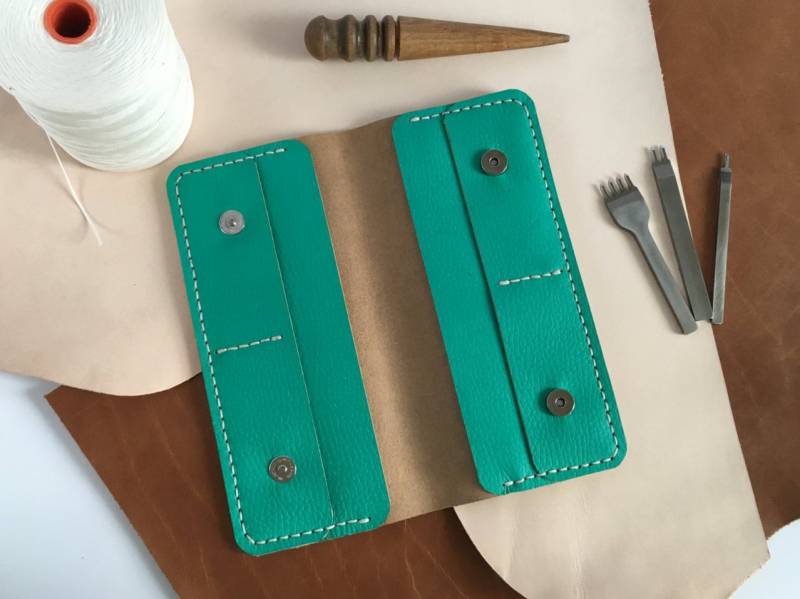 Mint Grün Leder Geldbörse Lang Frauen Brieftasche Kreditkarte Halter Clutch Hand Genähte Münzfach von DodoLeather