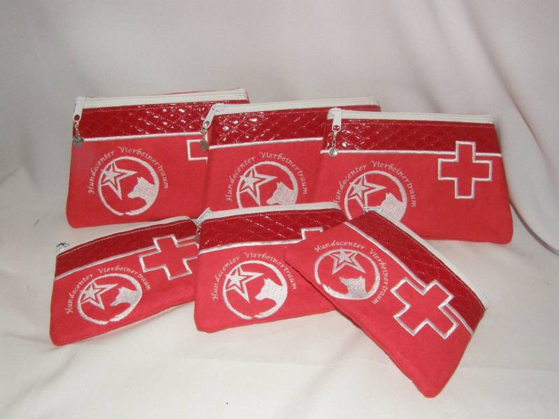 First Aid ... Erste Hilfe Tasche Groß von DogWishes