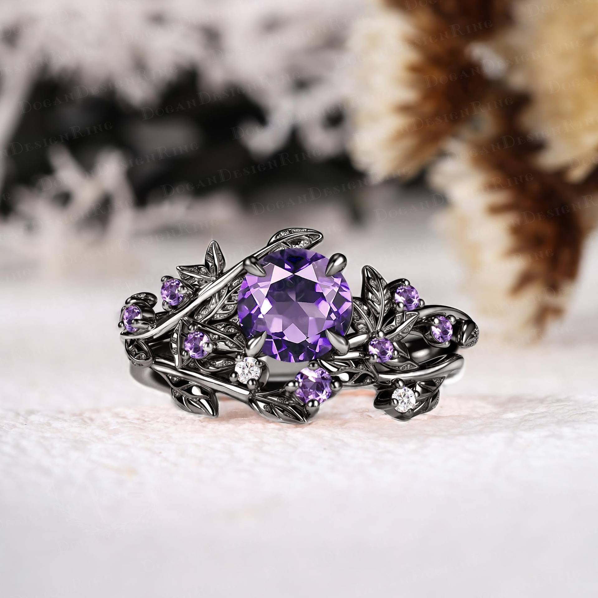 Gothic Amethyst Engagement Ring Set Unique 14K Black Gold Promise Nature Inspired Leaf Art Deco Bridal Handmade Jewelry Gift von DoganCustomizedGifts