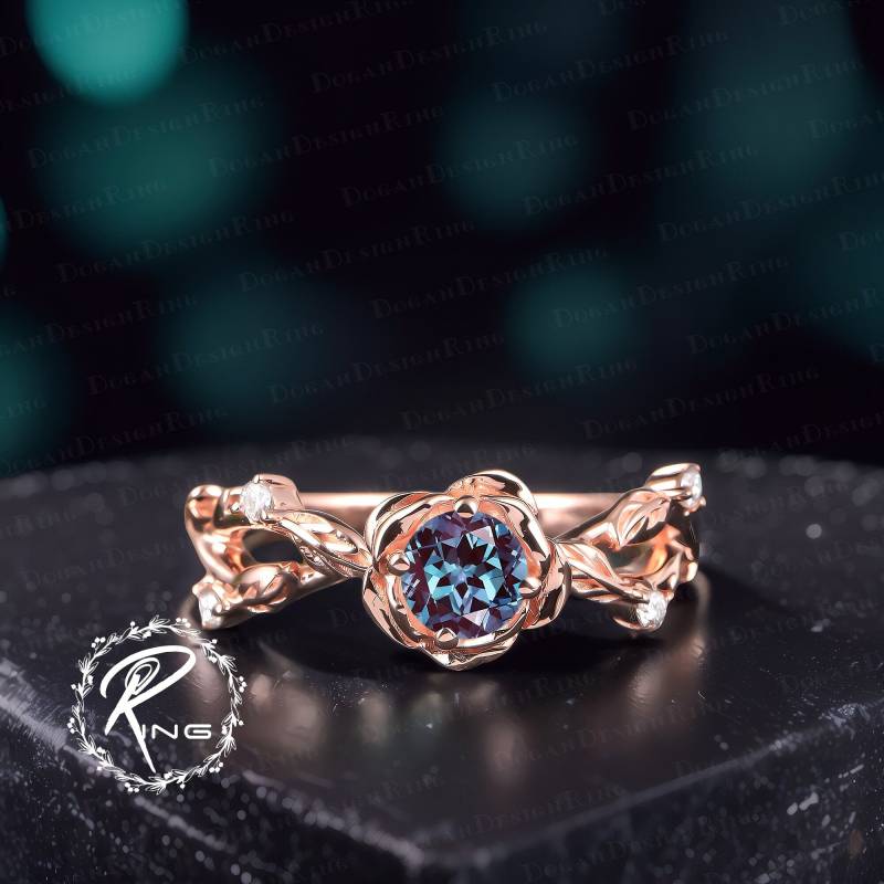 Rose Flower Engagement Ring Alexandrite Gold Color Changing Stone Nature Inspired Leaf Promise Anniversary Ring von DoganCustomizedGifts
