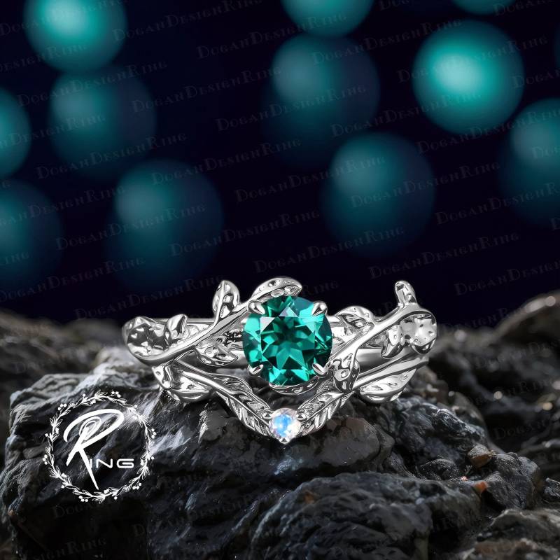 Unique Emerald Engagement Ring Set Art Deco Solid 14K White Gold Promise Nature Inspired Leaf & Vine Bridal Handmade Jewelry Gift von DoganCustomizedGifts