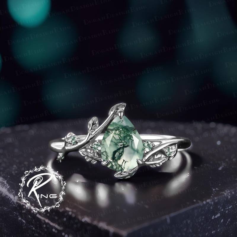 Unique Pear Cut Moss Agate Engagement Ring Art Deco 14K White Gold Promise Nature Inspired Leaf Handmade Jewelry Gift For Women von DoganCustomizedGifts
