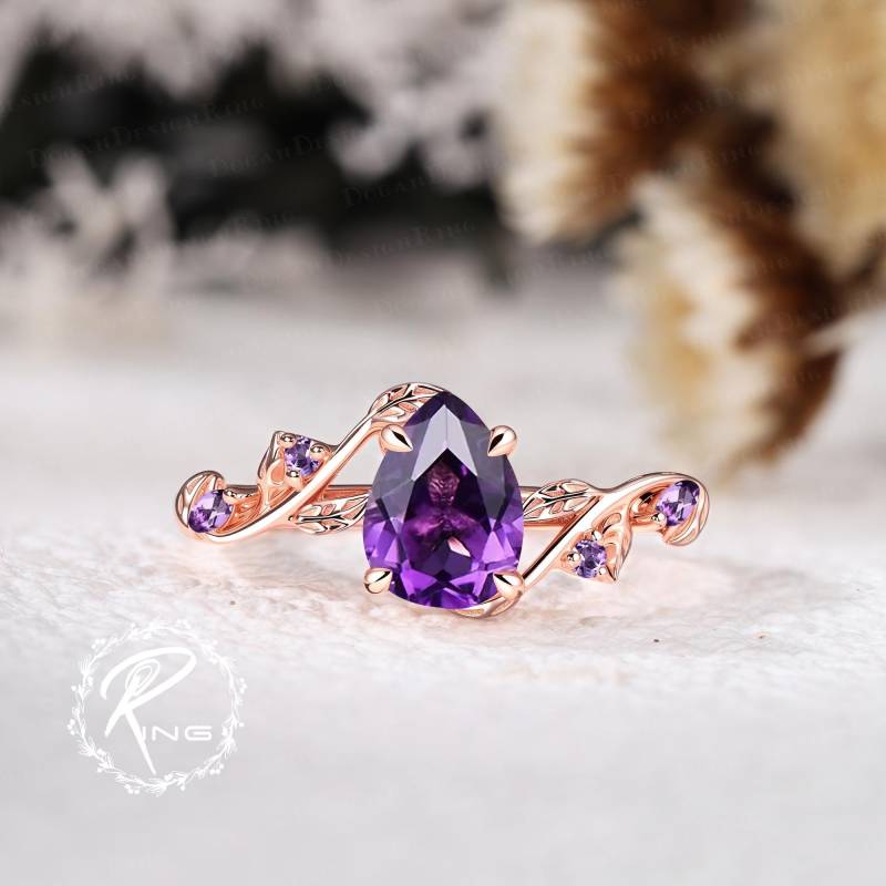 Unique Pear Shaped Amethyst Engagement Ring Rose Gold Leaf Design Nature Inspired Bridal Ring Twist Anniversary von DoganCustomizedGifts