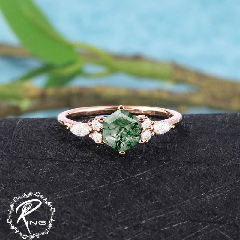Vintage Hexagon Cut Moss Agate Engagement Ring Unique 14K Rose Gold Promise Art Deco Cluster Uniuqe Anniversary Gifts For Women von DoganCustomizedGifts