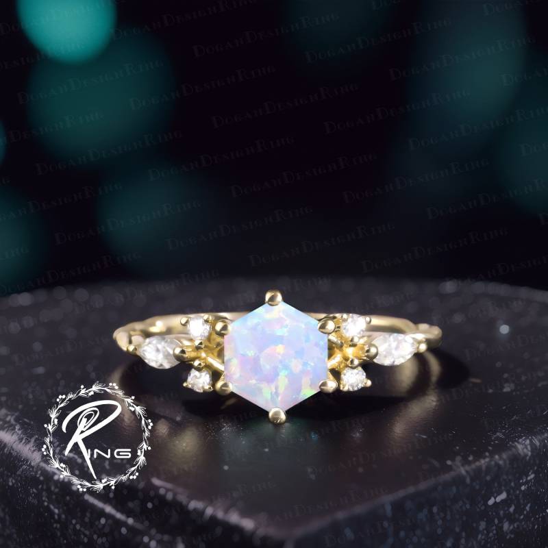 Vintage Hexagon Cut White Opal Engagement Ring Solid 14K Gold Promise Art Deco Cluster Diamond Uniuqe Anniversary Gifts For Women von DoganCustomizedGifts