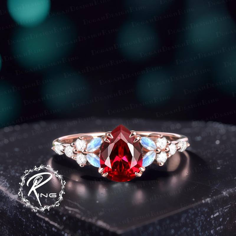 Vintage Pear Cut Red Ruby Engagement Ring Unique Solid 14K 18K Rose Promise Art Deco Gemstone Handmade Jewelry Gift For Women von DoganCustomizedGifts