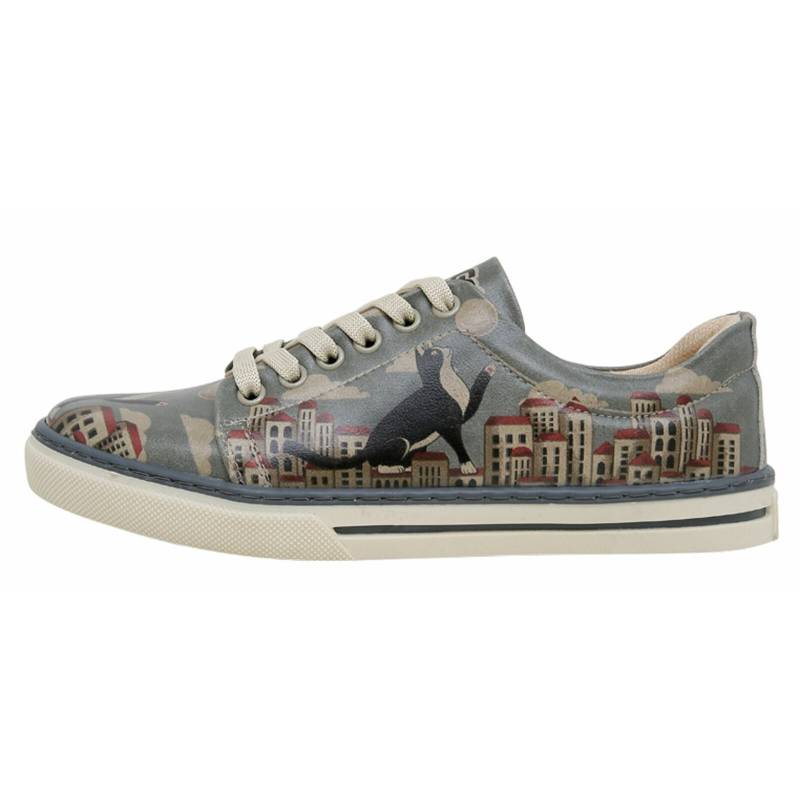 DOGO Sneaker "Classic Schnürsneaker Over The Moon Damen Sneaker" Handgefertigt DOGO Sneaker "Classic Schnürsneaker Over The Moon Damen Sneaker" Handgefertigt von Dogo