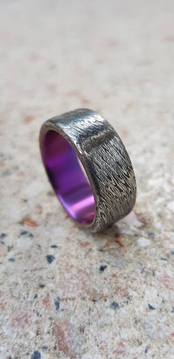 Titanium Grade 2 Rings With Stainless Damascus Steel. Hypoallergenic & Customizable. Different Colours von DominikSailerUniq