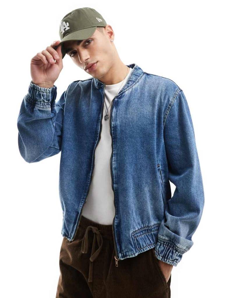 DTT - Jeans-Bomberjacke in hellblauer Waschung von Don't Think Twice