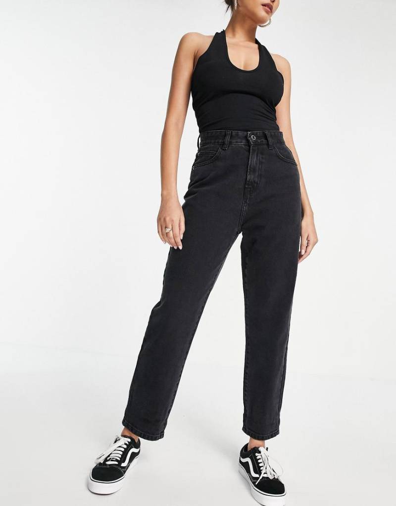 DTT - Lou - Mom-Jeans in Vintageschwarz von Don't Think Twice