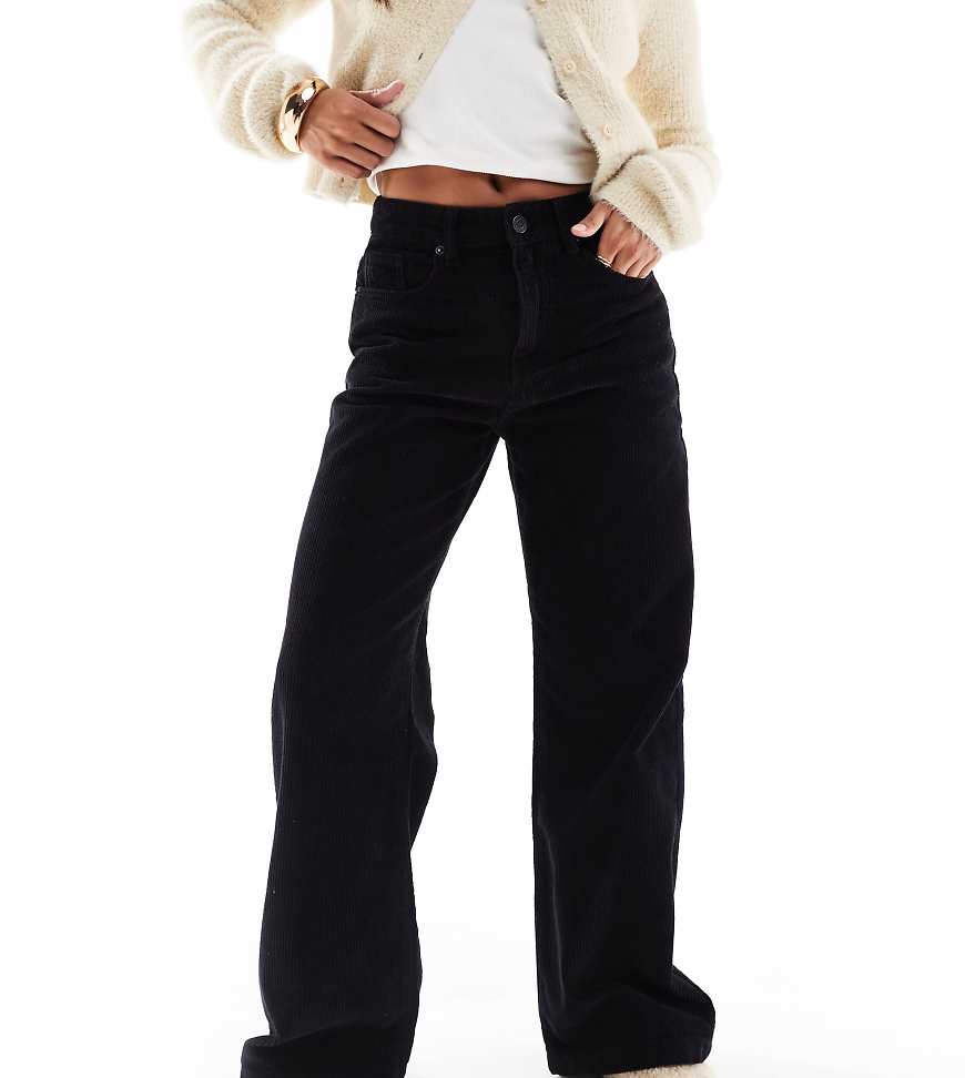 DTT Petite - Hose aus Cord in Schwarz mit weitem Bein DTT Petite - Hose aus Cord in Schwarz mit weitem Bein von Don't Think Twice