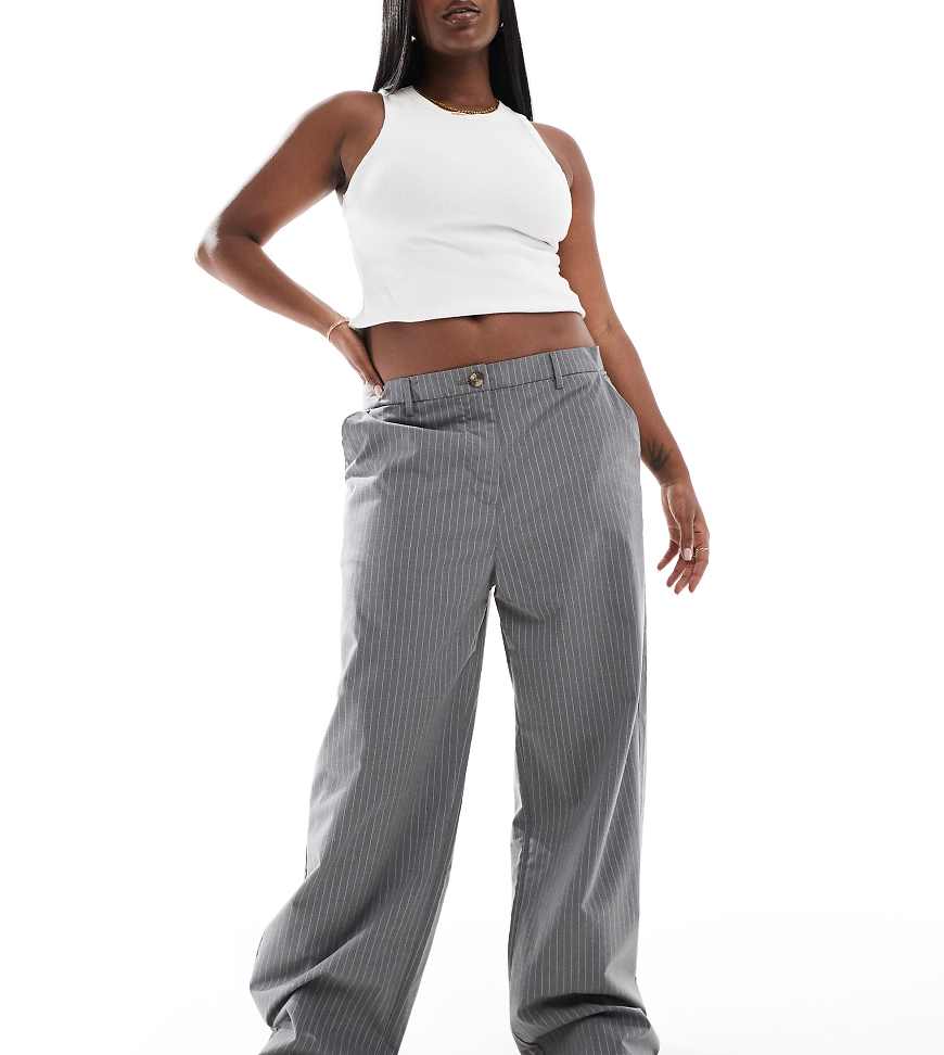 DTT Plus - Hose in Grau mit hoher Taille und Nadelstreifen von Don't Think Twice