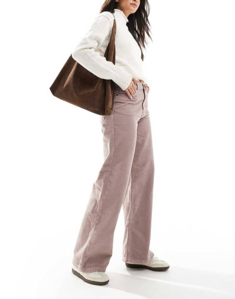 DTT - Silvia - Cordhose in Taupe mit weitem Bein-Neutral von Don't Think Twice