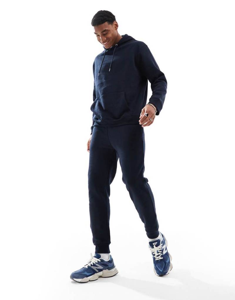 DTT - Trainingsanzug aus Kapuzenpullover und Jogginghose in Marineblau von Don't Think Twice
