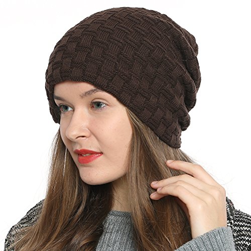 DonDon Mütze Damen Beanie Wintermütze Slouch Strickmütze mit warmen Fleece Innenfutter braun von DonDon