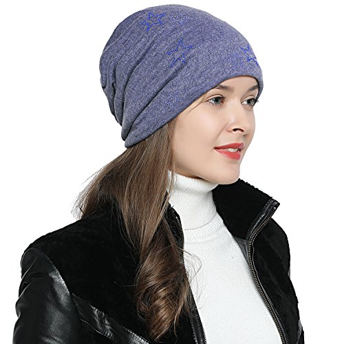 DonDon Mütze Damen Wintermütze Slouch Beanie gefüttert mit Stern Glitzersteinen hellblau - blau von DonDon