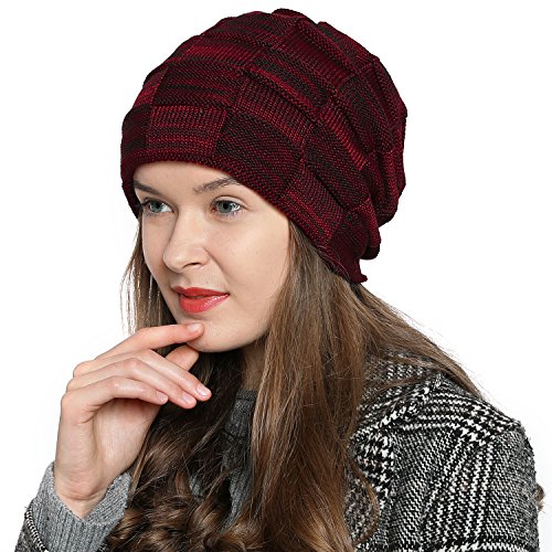 DonDon Mütze Damen Wintermütze Slouch Beanie Strickmütze mit warmen Fleece Innenfutter dunkelrot schwarz von DonDon