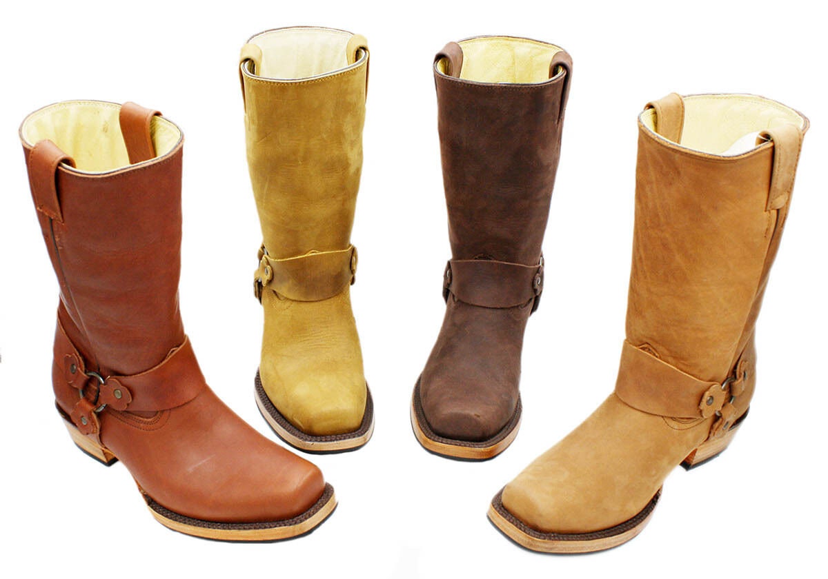 Damen Echt Kuhfell Westerngeschirr Biker Boots Handarbeit Damen Echt Kuhfell Westerngeschirr Biker Boots Handarbeit von DonaMichiLeather