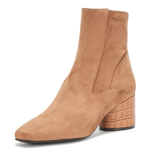 Donald Pliner Damen GAIGE Heeled Ankle Booties - 5.1 cm Stacked Block Heel Zip Closure Ankle Boots Fashion Women Boot, Sattel - Stretch-Wildleder, 38.5 EU von Donald J Pliner
