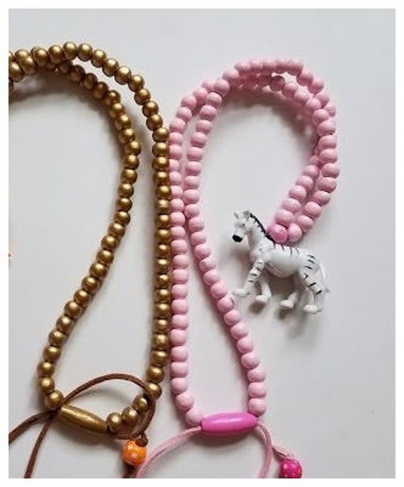 Zebra Tier Namensschmuck/Kinder Halskette Mit Holzperlen Spielzeug Schmuck/Kinder Halskette/ Mädchen Halskette von DongleDongle