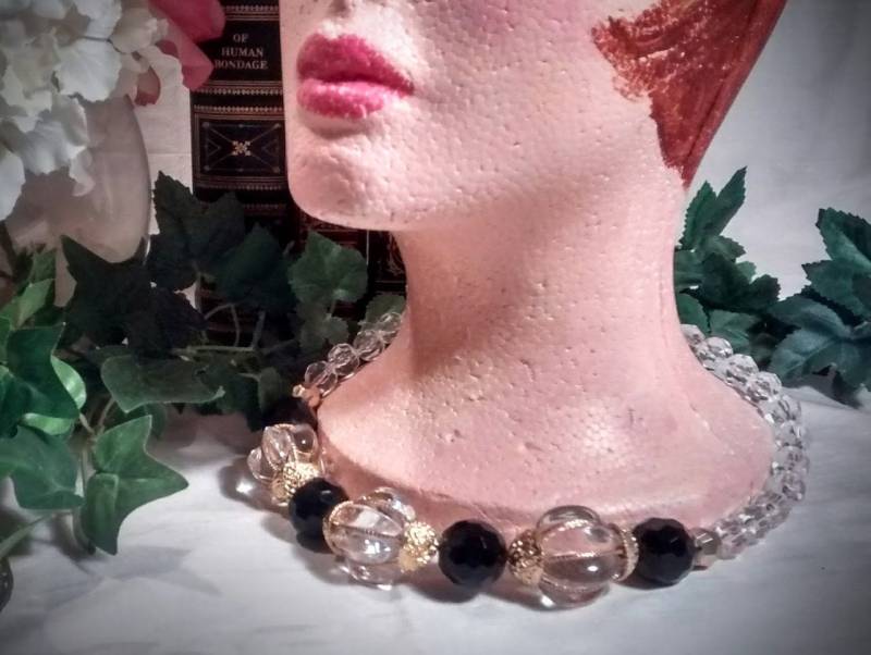 Vintage Acrylperlenkette/Chunky Bead Necklace Klare Und Schwarze Acryl Halskette Acrylschmuck 1980Er Jahre von DonnaDanielsCloset