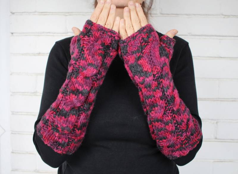 Fingerlose Handschuhe in Bunt/Armstulpen von DonnaKnitwear