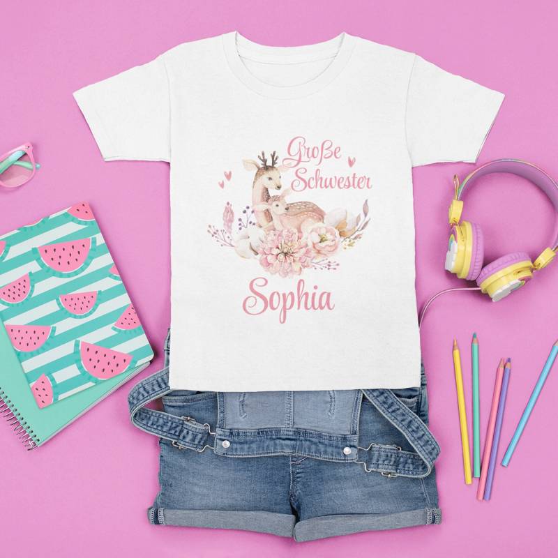 Große Schwester Reh T-Shirt | Personalisiert Mit Namen Kinder Statement Spruch Und Süßem Tier Kindershirt Für Kleinkinder von DonnerwetterDE