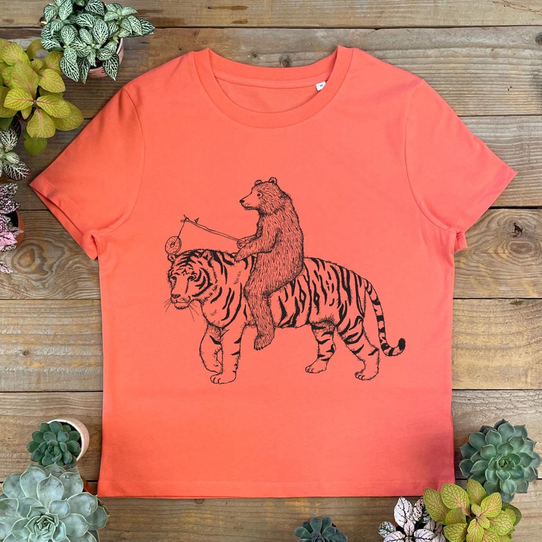 Bär & Tiger T-Shirt, Cooles Bären-T-Shirt, Damen-T-Shirt, Weihnachtsgeschenk Für Sie Bär & Tiger T-Shirt, Cooles Bären-T-Shirt, Damen-T-Shirt, Weihnachtsgeschenk Für Sie von DontFeedtheBearsLTD