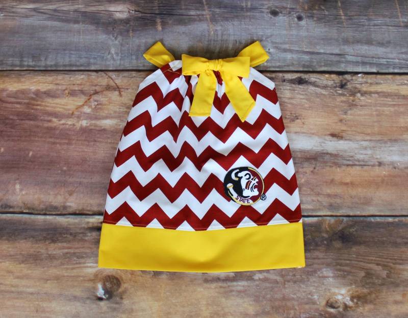 Fsu Seminoles Kleid - Florida State Neugeborene Baby Kleinkind Kind Mädchen Kissenbezug Säugling Outfit Babyparty Geburtstagsgeschenk Fußball von DoodlebugsDrumsticks