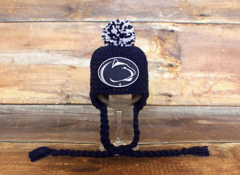 Penn State Hat - Neugeborene Baby Kleinkind Säugling Kind Nittany Lions Hut Mütze Foto Strickmütze Marine Blau Weiß von DoodlebugsDrumsticks