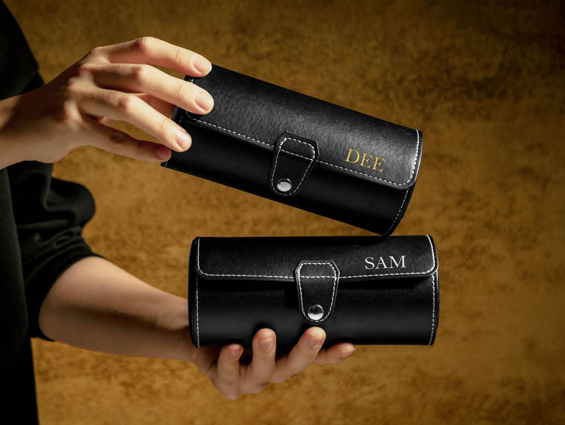 Black Cylinder Watch Roll For 3 Watches, Personalized Leather Case, Groomsmen Gift, Valentines Gift For Men, Him, Gift Dad von DoreenDoris