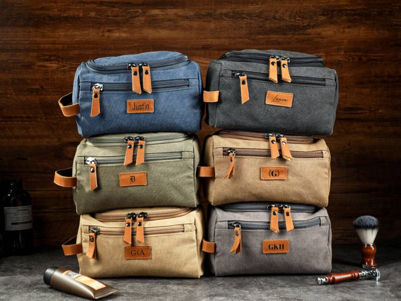 Custom Canvas Wash Bag, Personalized Toiletry Best Man Gift, Christmas Birthday Dopp Kit, Gift For Men, Groomsmen von DoreenDoris