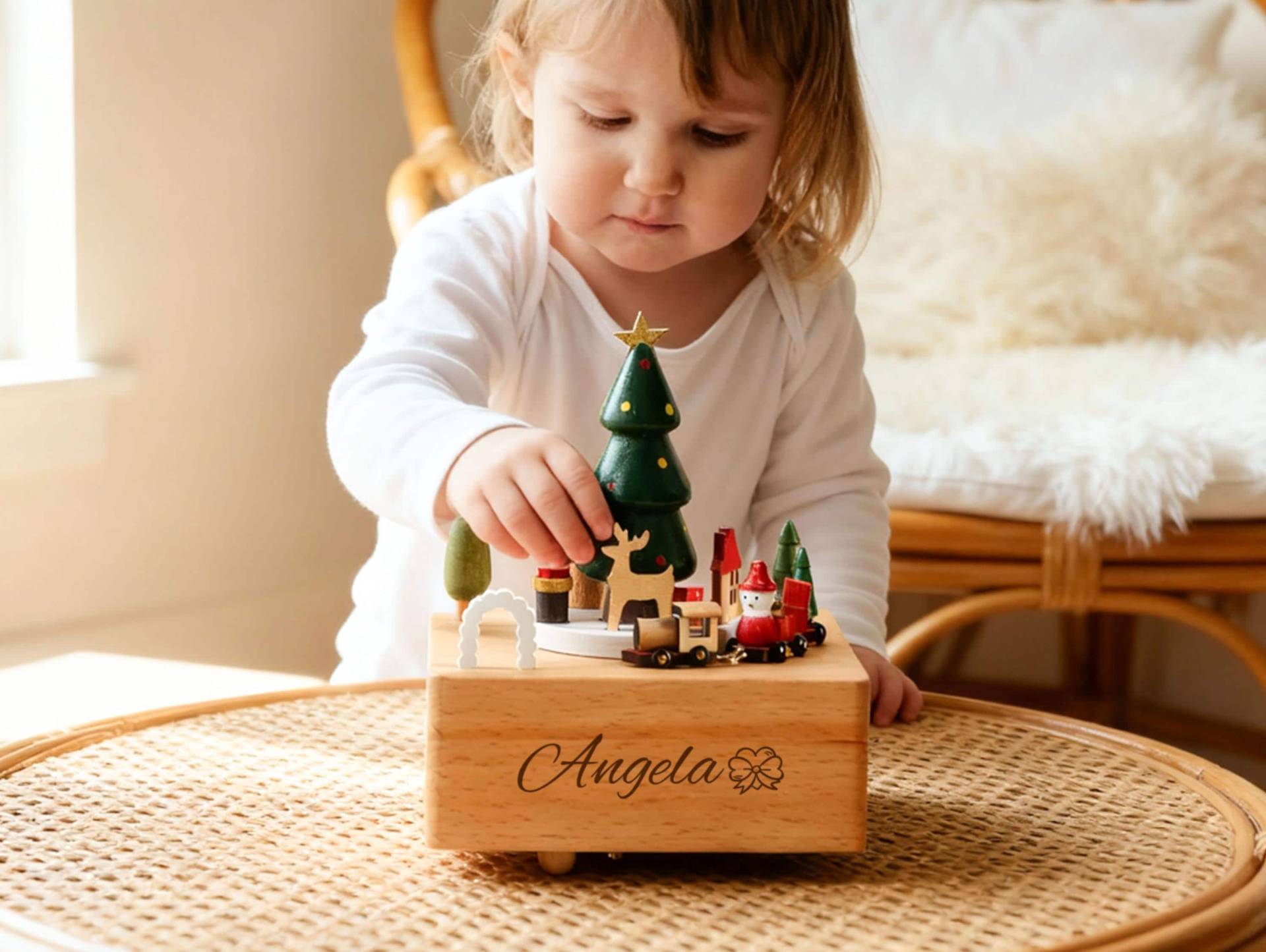 Engraved Wooden Music Box With Name, Personalized Christmas Box, Baby Shower, Gift For Kid, Newborn Gift, Birthday Musical Train von DoreenDoris