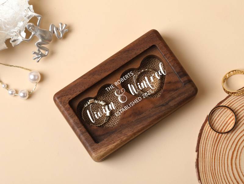 Wooden Double Slot Heart Engagement Ring Box, Personalized Engraved Wedding Gift For Bride, Anniversary von DoreenDoris