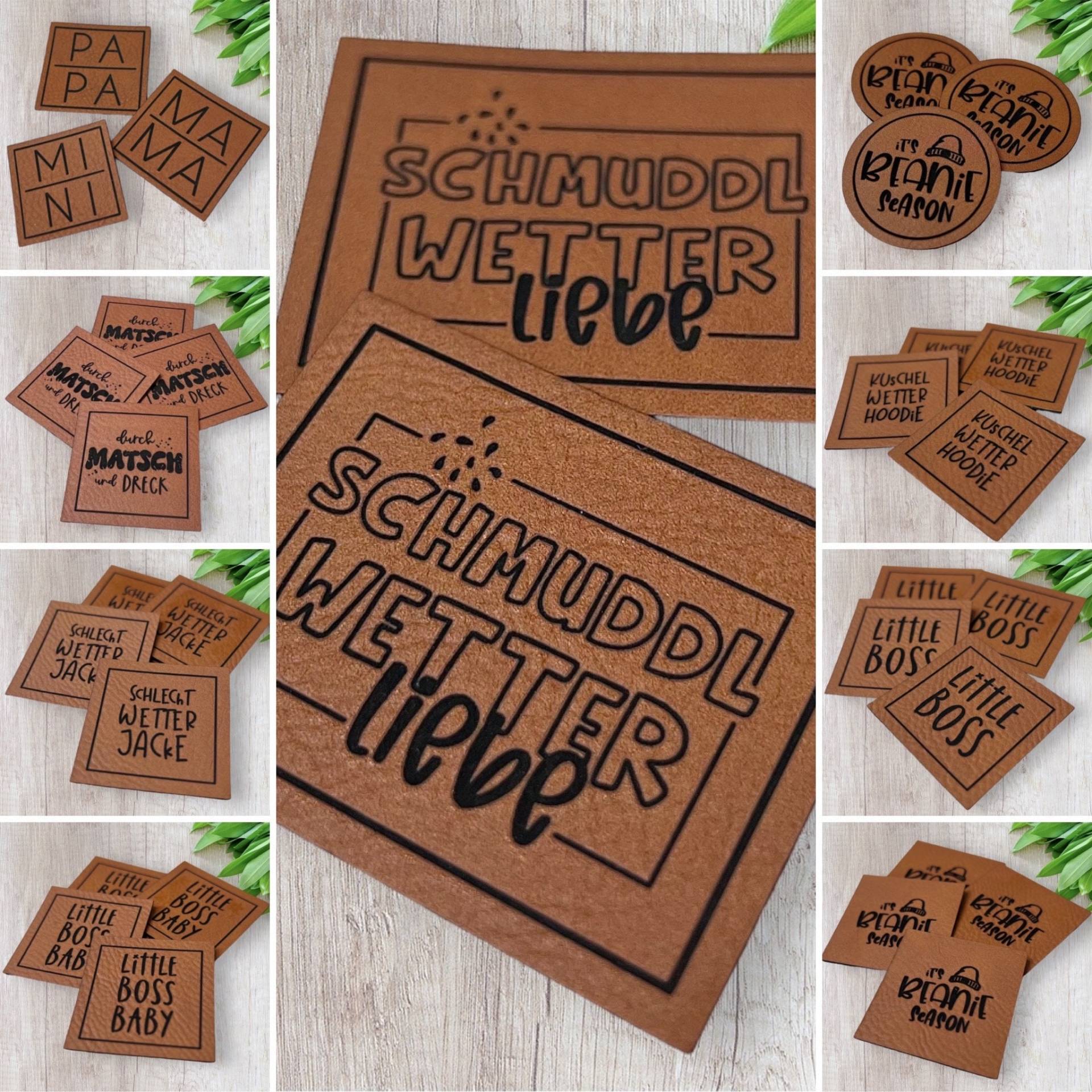 Kunstleder Label Patches, Aufnäher Für Beanies Kinder Kleidung Viele Designs Zur Auswahl Little Boss Mini Uvm. 4x4 cm Kunstleder Label Patches, Aufnäher Für Beanies Kinder Kleidung Viele Designs Zur Auswahl Little Boss Mini Uvm. 4x4 cm von DoreensBastelstube