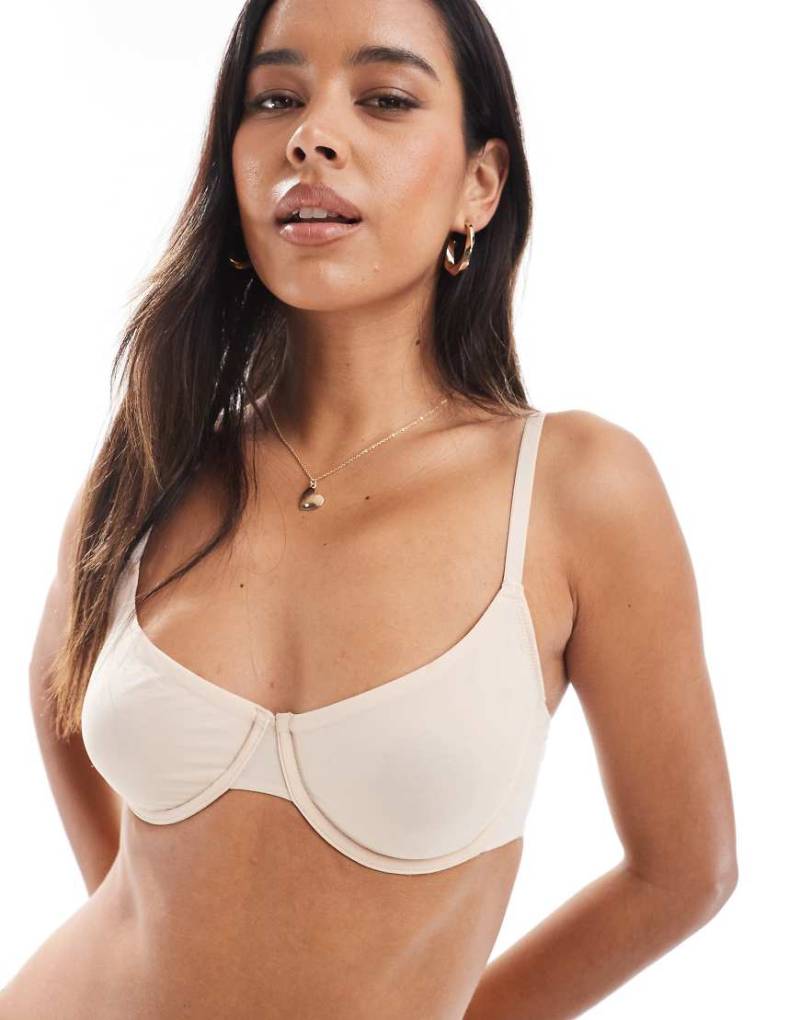 Dorina - NOA - Unwattierter Bügel-BH in Beige mit tiefem Ausschnitt-Neutral Dorina - NOA - Unwattierter Bügel-BH in Beige mit tiefem Ausschnitt-Neutral von Dorina