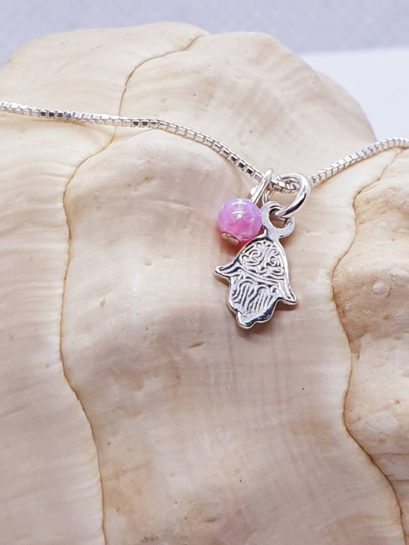 Kleine Hamsa Halskette Sterling Silber Anhänger Mit Rose Opal von DoronJewelry