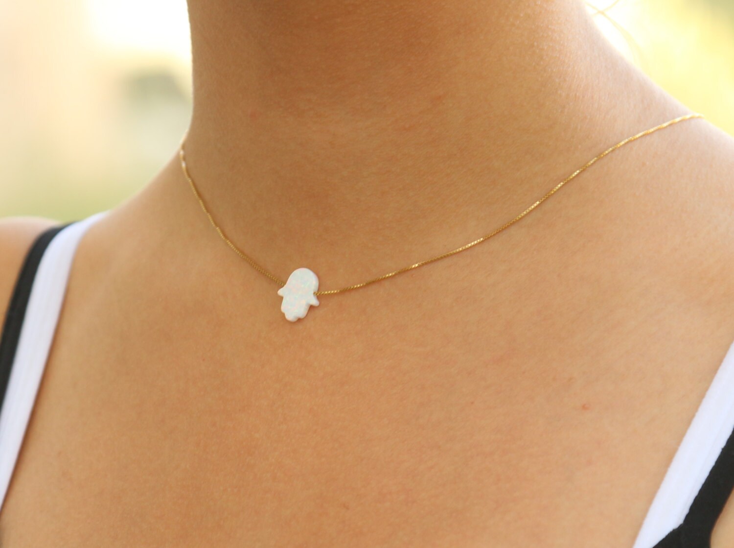 Opal Hamsa Kette 14K Gold Filled Kette, Glücksbringer von DoronJewelry