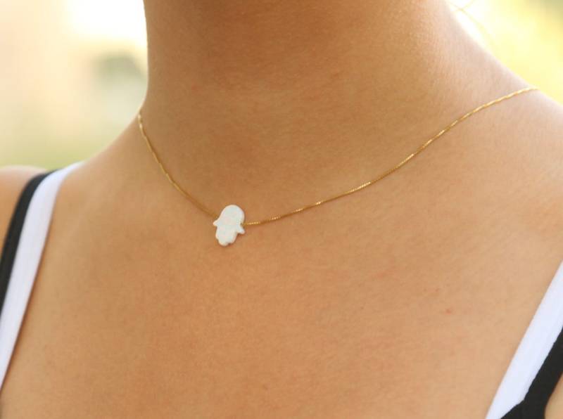 Opal Hamsa Kette 14K Gold Filled Kette, Glücksbringer von DoronJewelry
