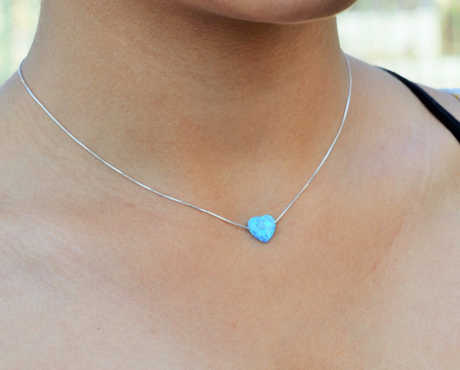 Opal Herz Halskette Blauer Opal, Silberkette von DoronJewelry