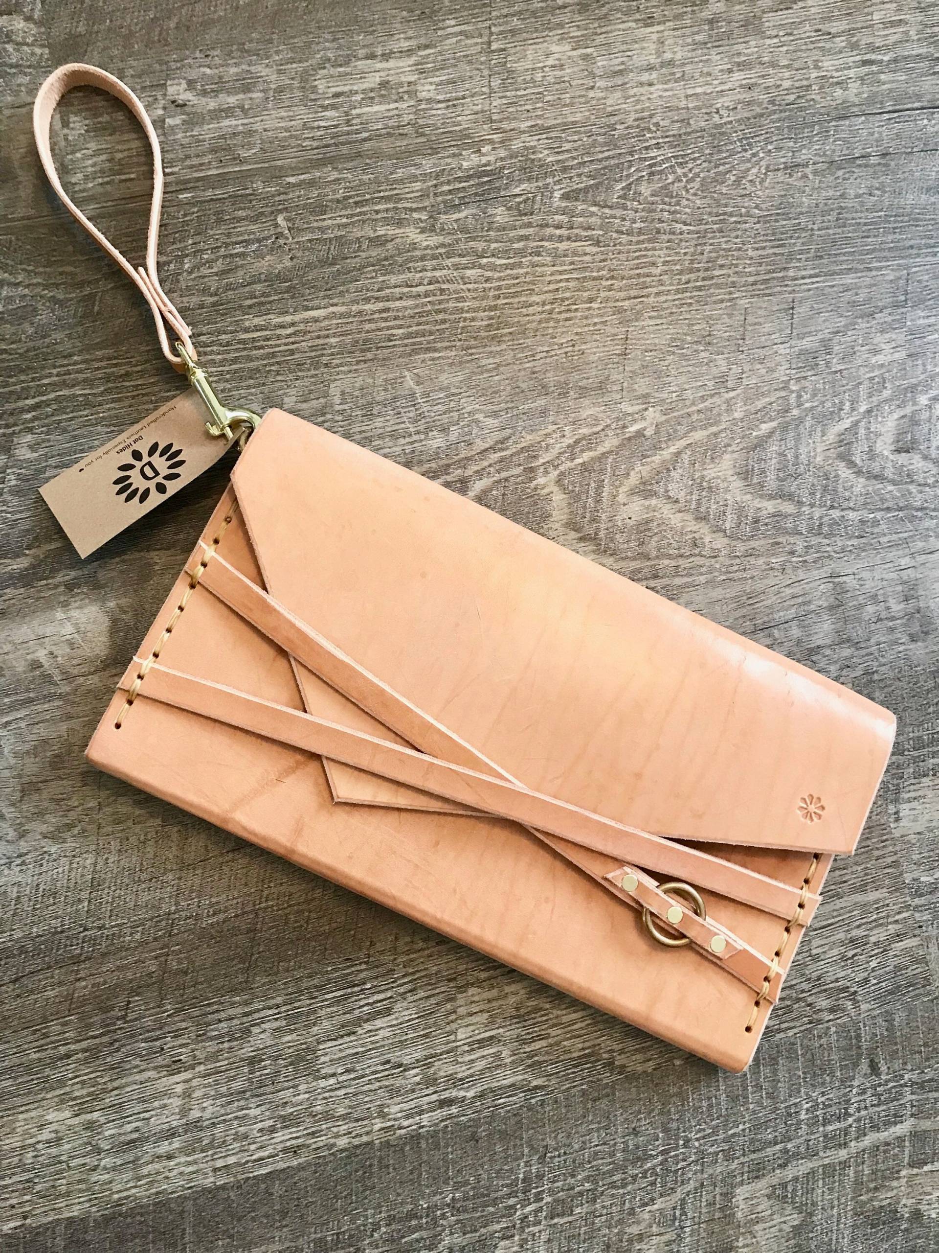 Full-Grain-Leder-Clutch Full-Grain-Leder-Clutch von DotHides