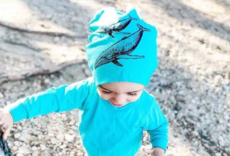 Seeschaum Babymütze Mit Walen, Unisex Seeschaum Babymütze Mit Walen, Unisex von DottieHandmadeDotCom