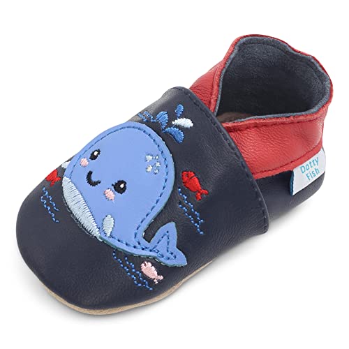 Dotty Fish Krabbelschuhe aus Leder – rutschfeste, weiche Sohle, Barfußgefühl, Lauflernschuhe & Babyschuhe für Jungen und Mädchen. Marineblauer Wal. 6-12 Monate (19 EU) von Dotty Fish