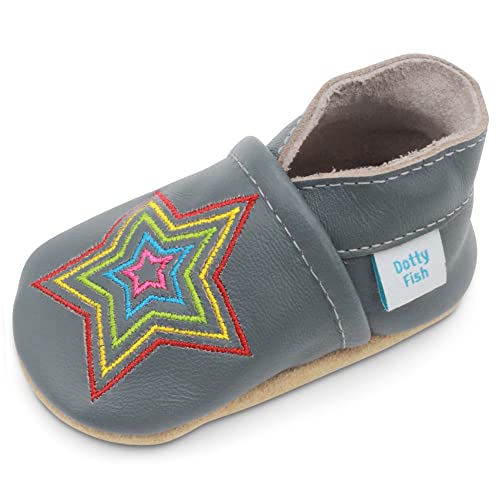 Dotty Fish weiche Leder Babyschuhe mit rutschfesten Wildledersohlen. Kleinkind Schuhe. Regenbogenstern dunkelgrau. 12-18 Monate (21 EU) von Dotty Fish