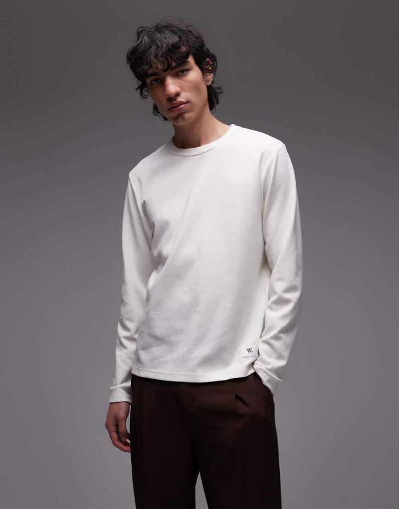 Double A By Wood Wood - Hendrix - Strukturiertes, langärmliges T-Shirt in Creme-Weiß von Double A by Wood Wood