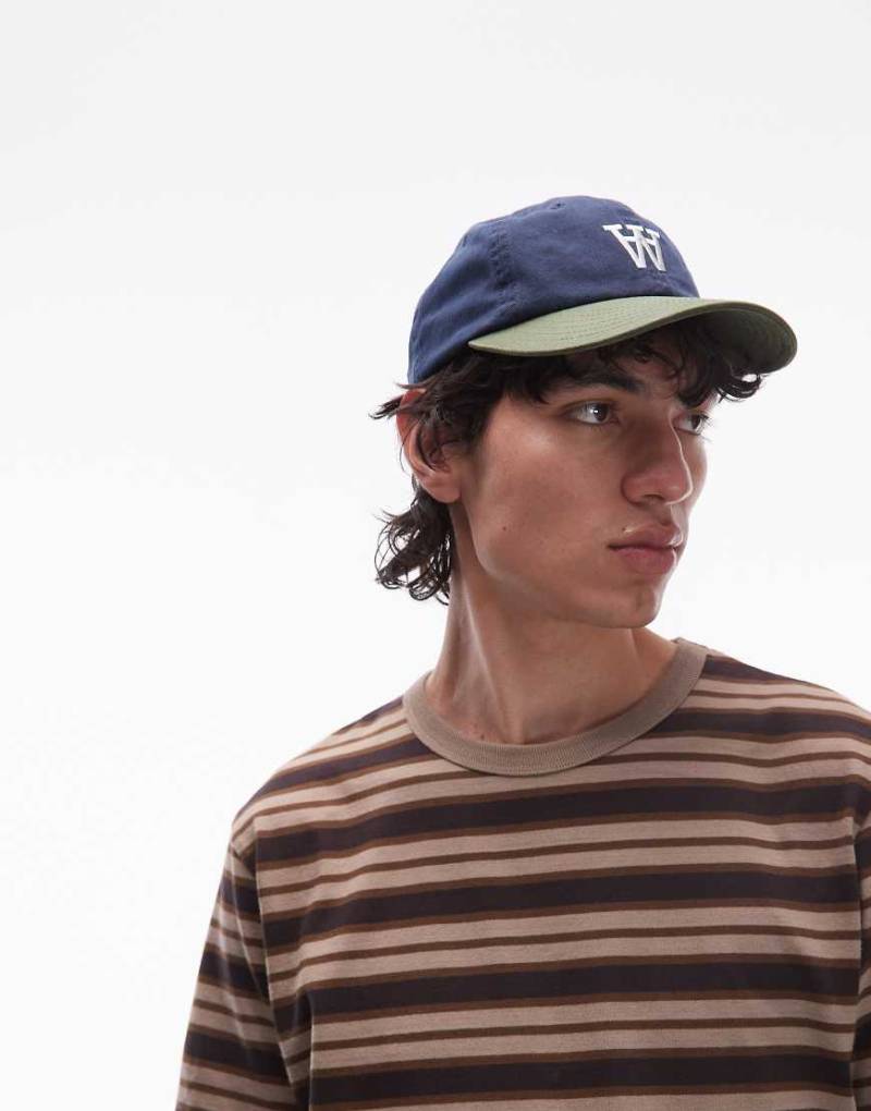 Double A By Wood Wood - Kappe in Marineblau mit AA-Logo und Schirm in Kontrastfarbe von Double A by Wood Wood